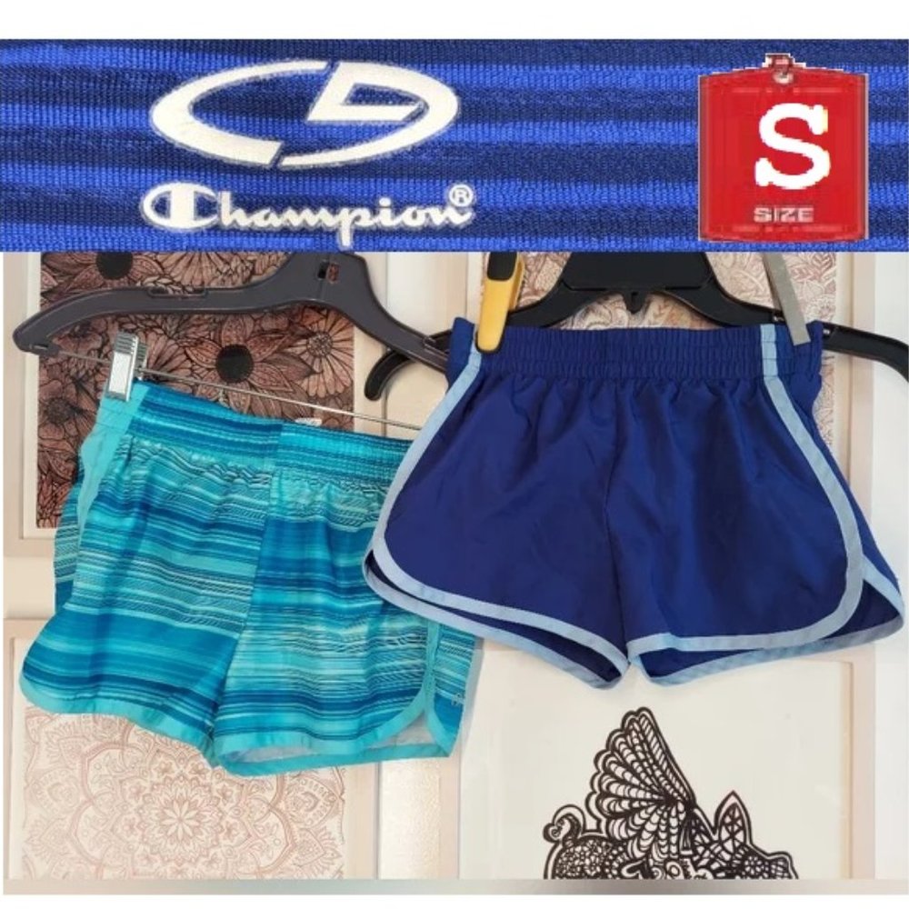 🎁10/$25- Blue aqua Girls shorts, 2 pairs, size small